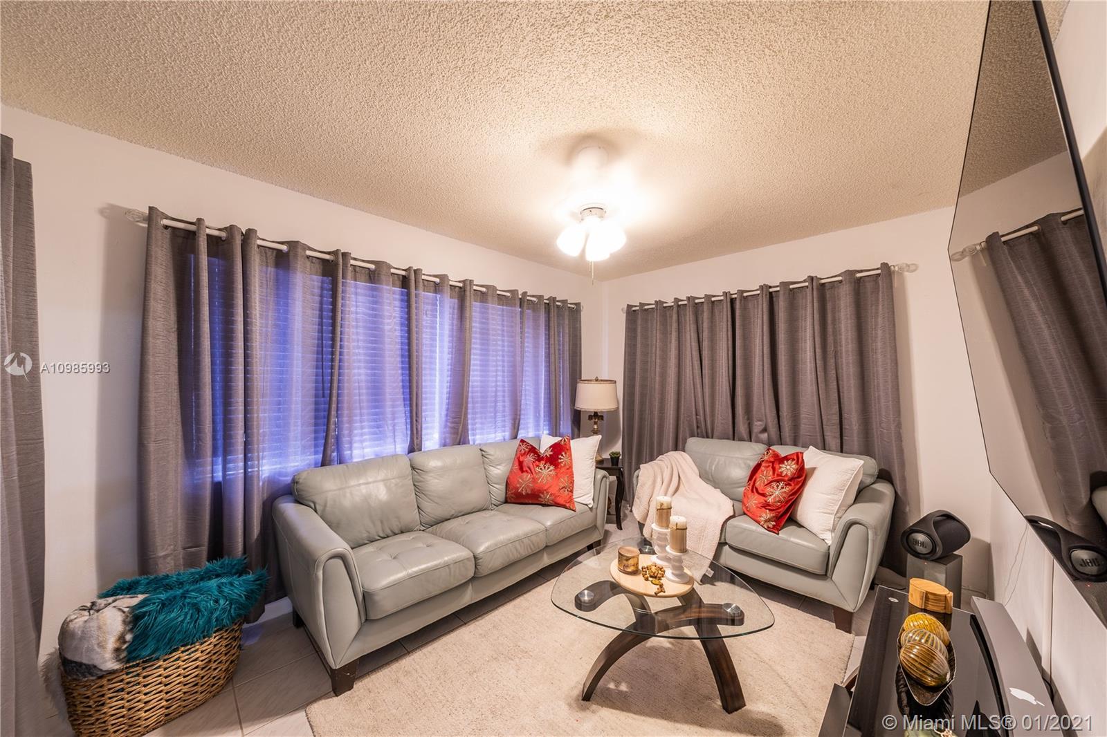 See details / 1350 sq. ft. $ 2021-02-02 0 Photo