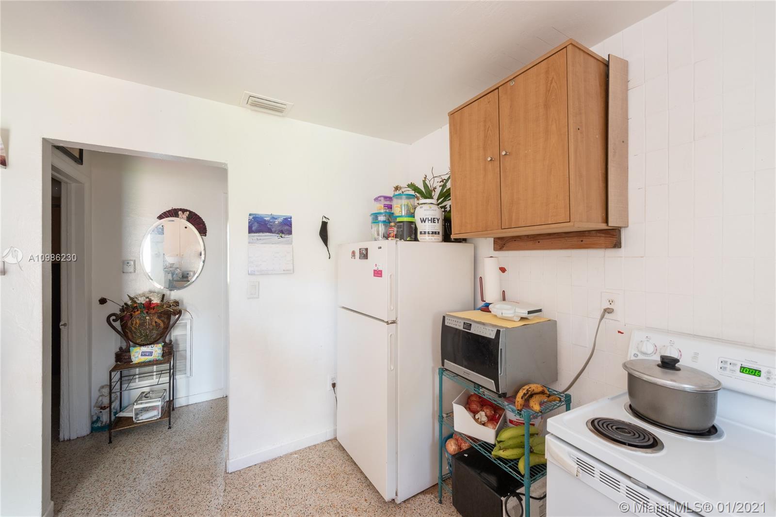 See details / 4785 sq. ft. $ 2021-02-23 0 Photo