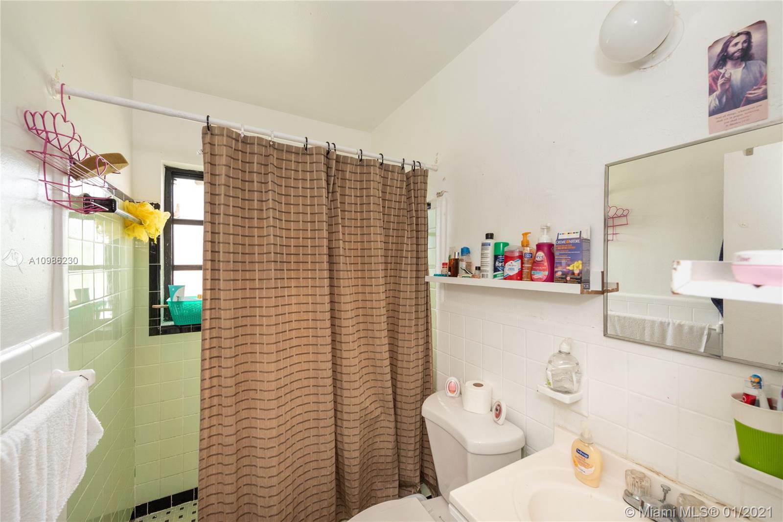 See details / 4785 sq. ft. $ 2021-02-23 0 Photo