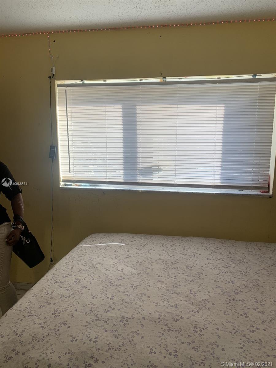 See details / 1926 sq. ft. $ 2021-01-20 0 Photo