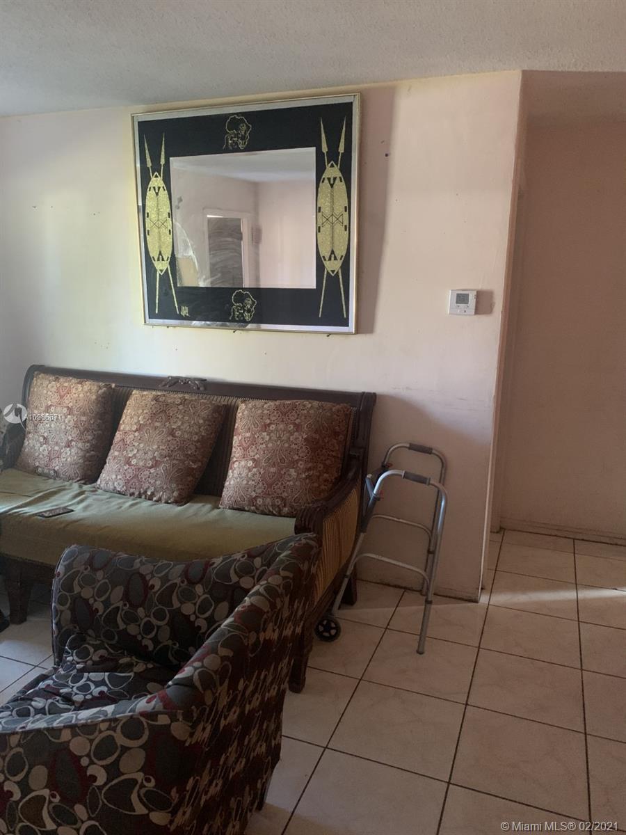 See details / 1926 sq. ft. $ 2021-01-20 0 Photo