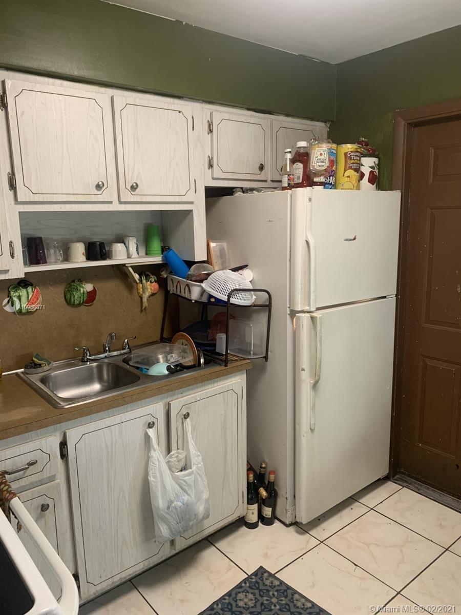 See details / 1926 sq. ft. $ 2021-01-20 0 Photo
