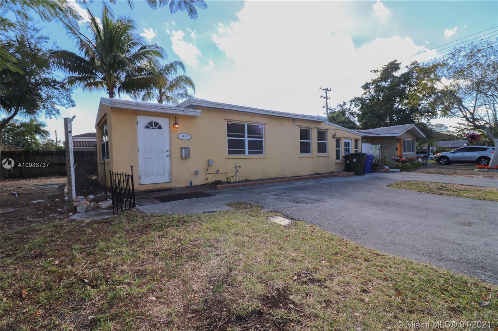 See details / 2355 sq. ft. $ 2021-01-21 0 Photo