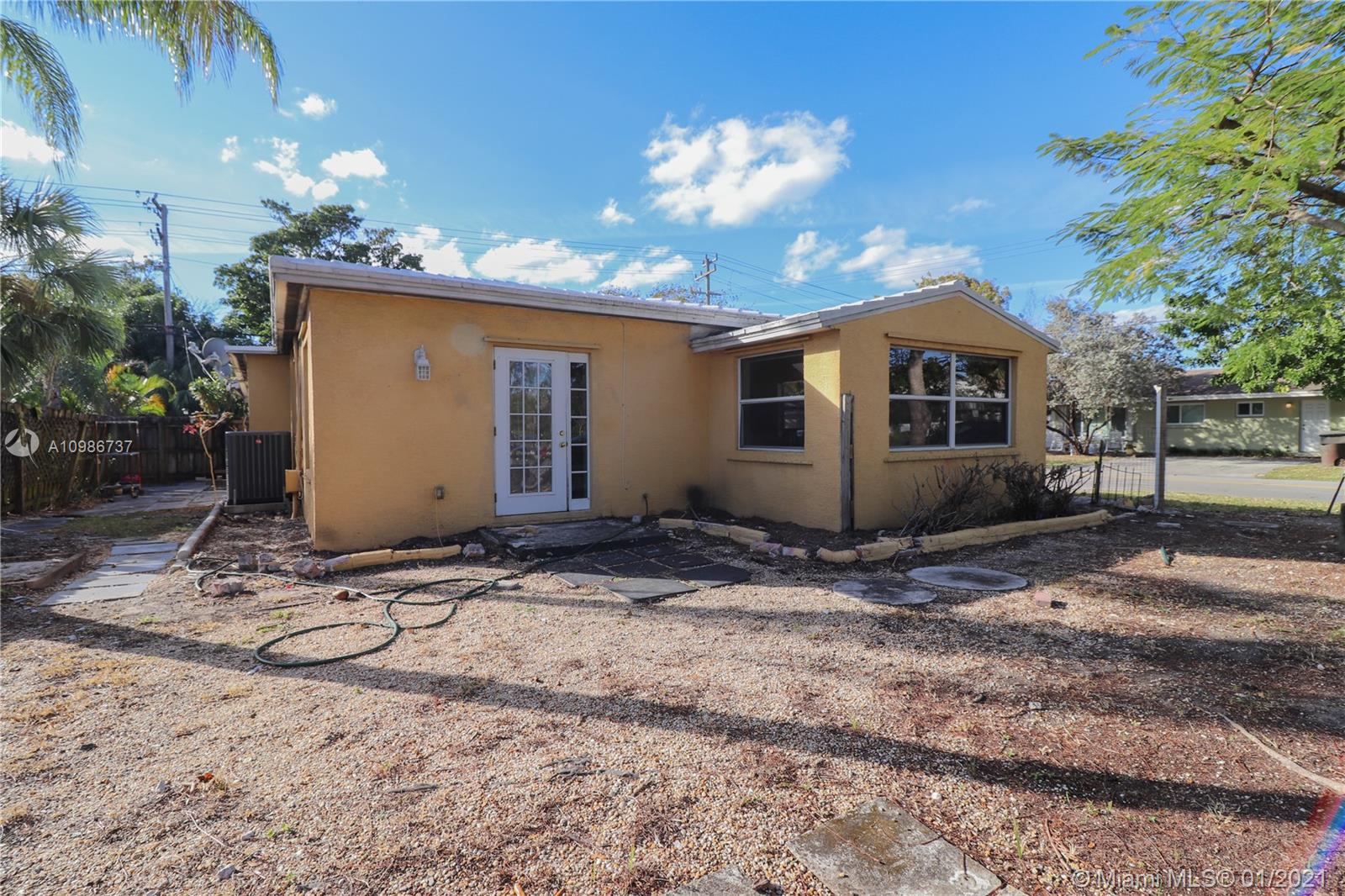 See details / 2355 sq. ft. $ 2021-01-21 0 Photo