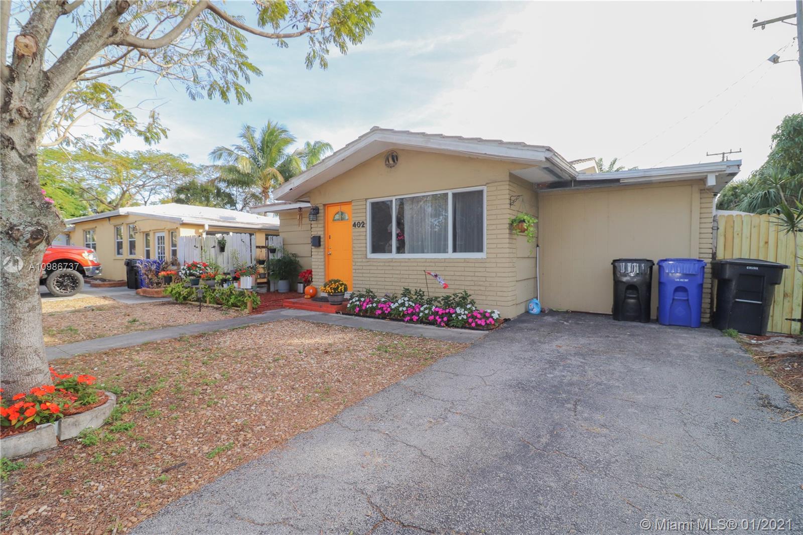 See details / 2355 sq. ft. $ 2021-01-21 0 Photo