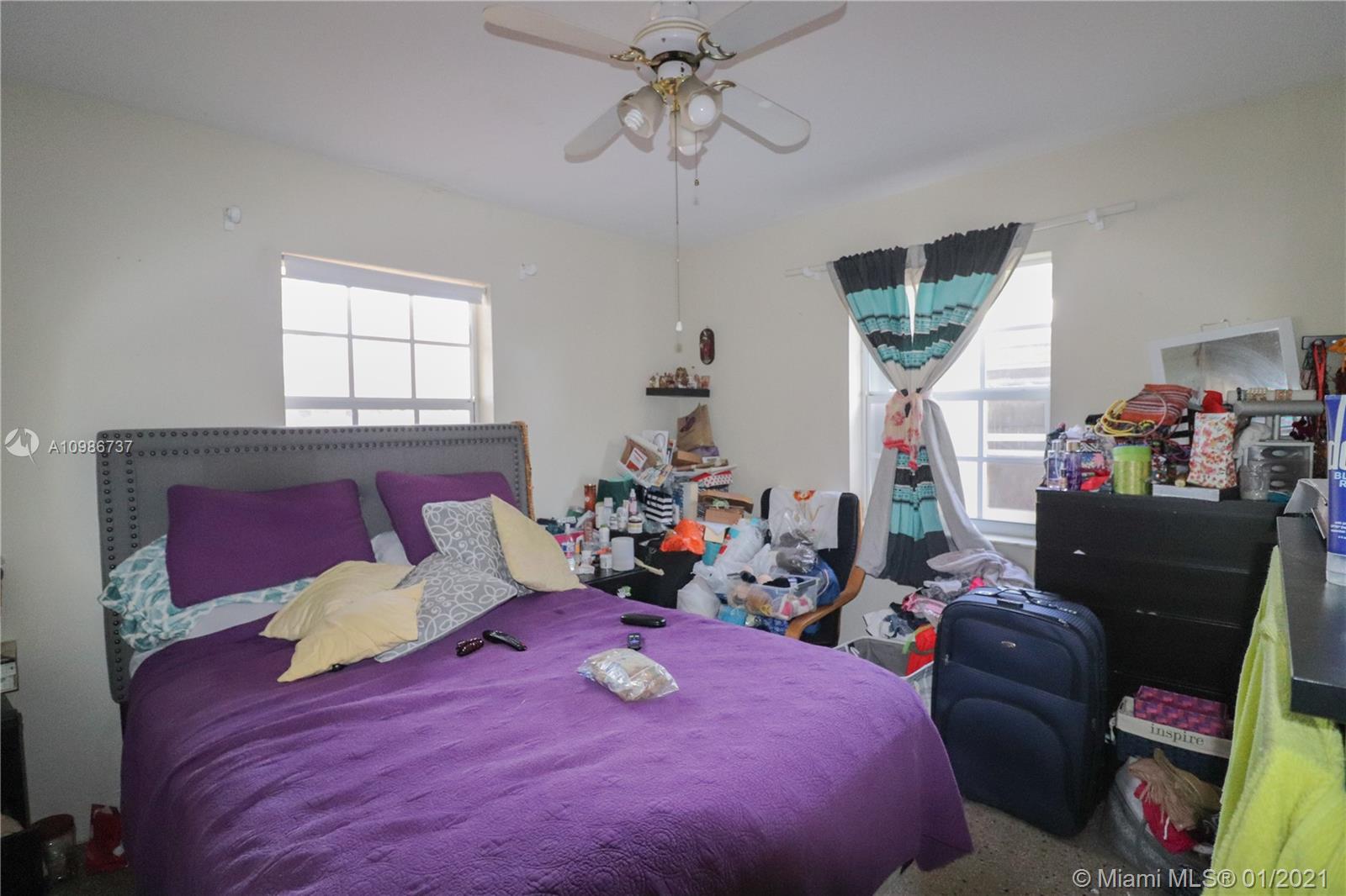 See details / 2355 sq. ft. $ 2021-01-21 0 Photo