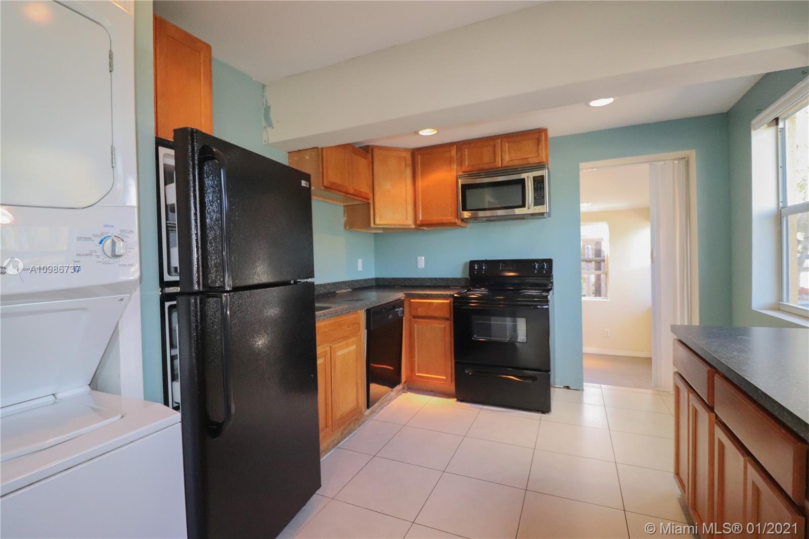 See details / 2355 sq. ft. $ 2021-01-21 0 Photo