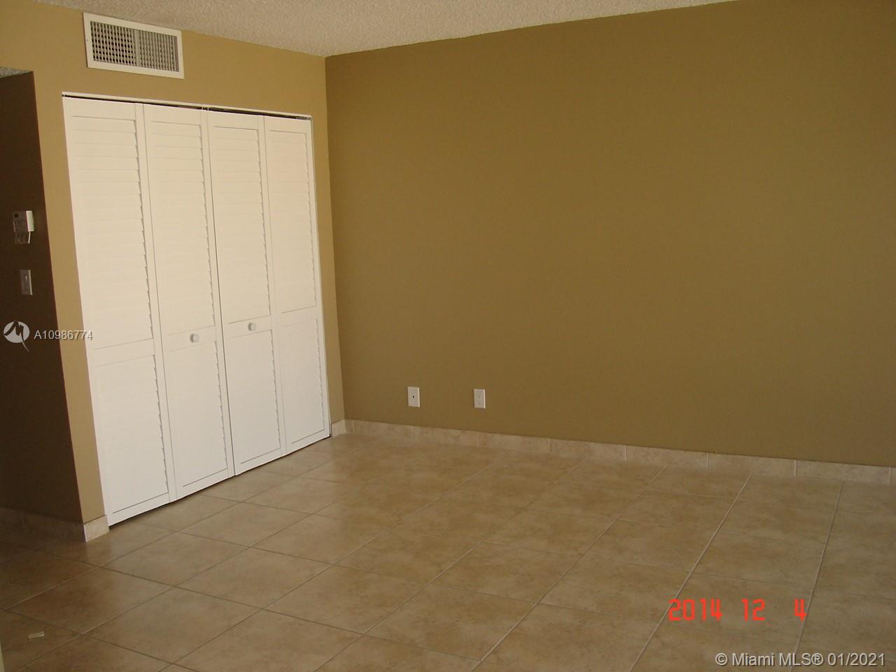 Photo of 17021 Bay Rd #910, Sunny Isles Beach, Florida, 33160 -