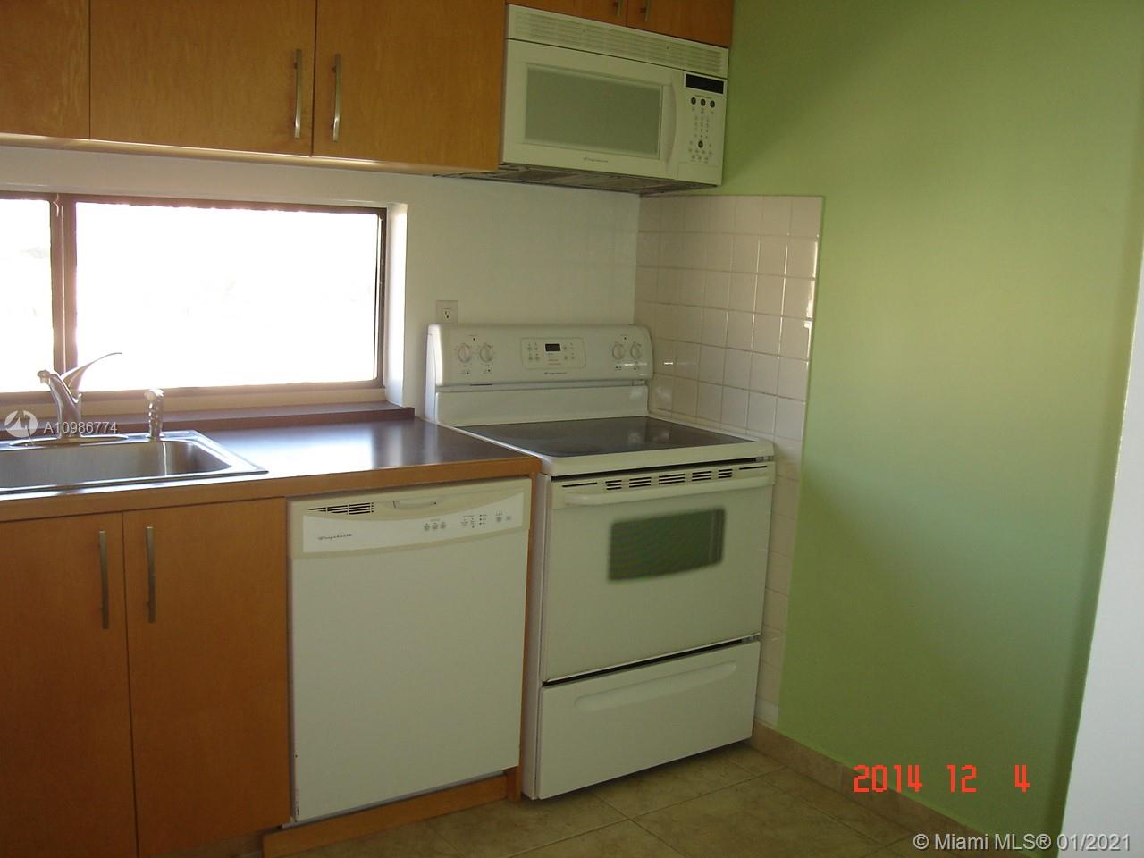 Photo of 17021 Bay Rd #910, Sunny Isles Beach, Florida, 33160 -