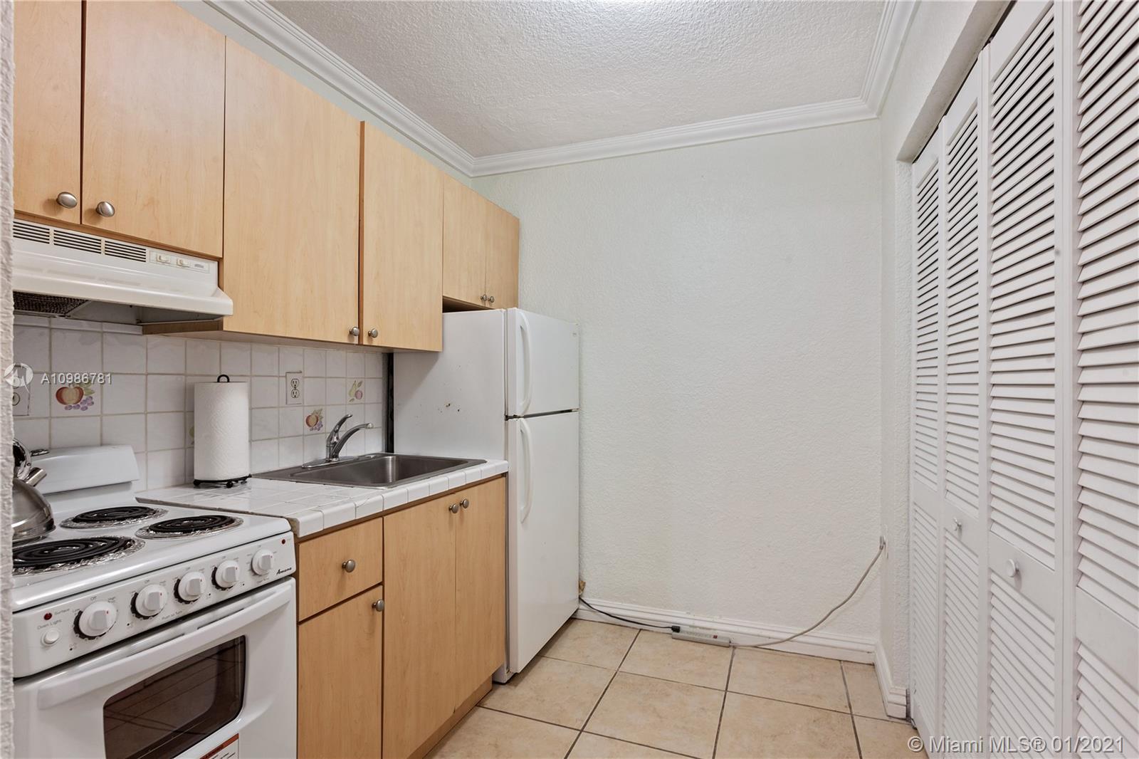 See details / 2796 sq. ft. $ 2021-01-21 0 Photo