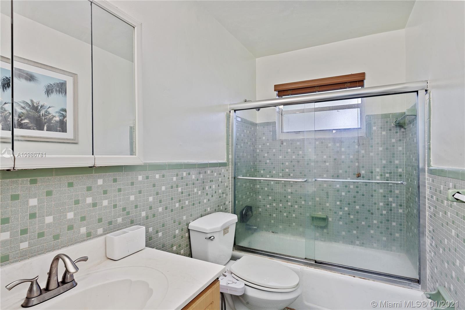 See details / 2796 sq. ft. $ 2021-01-21 0 Photo