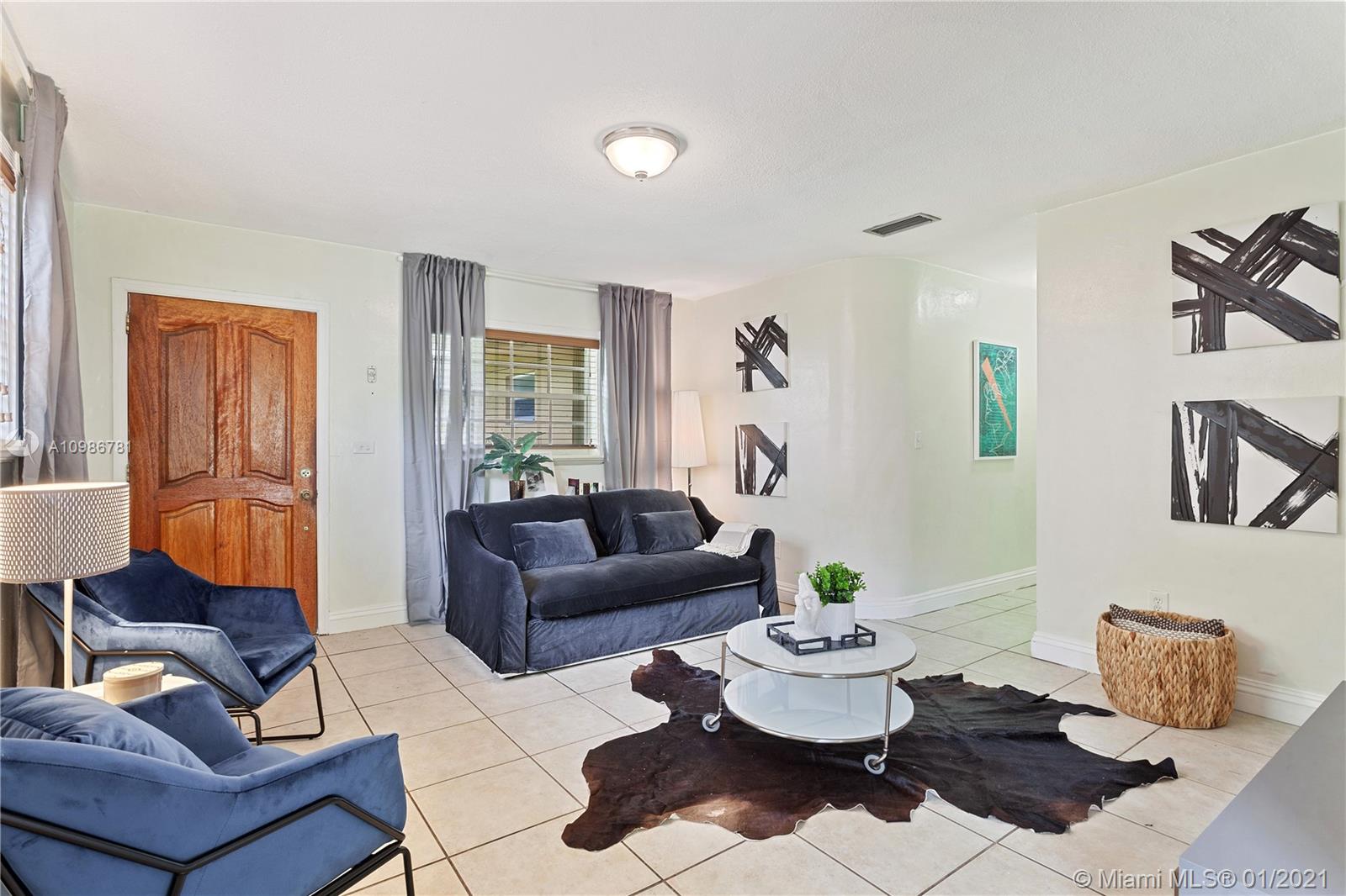 See details / 2796 sq. ft. $ 2021-01-21 0 Photo