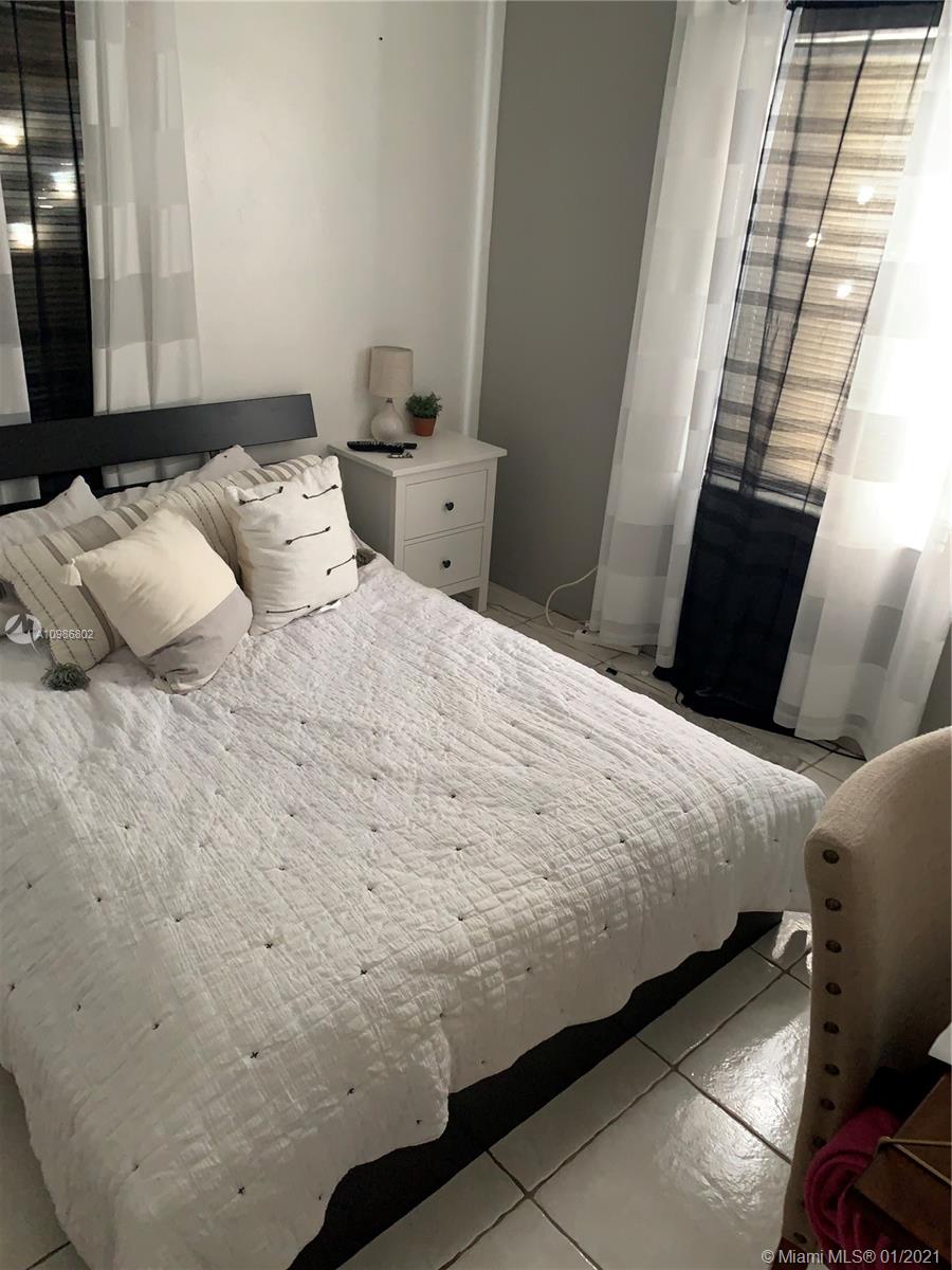 See details / 1932 sq. ft. $ 2021-01-21 0 Photo