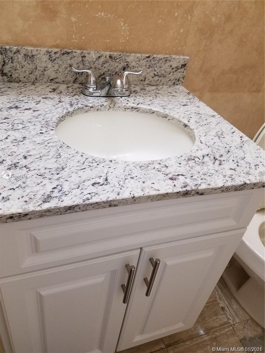 See details / 2228 sq. ft. $ 2021-01-21 0 Photo