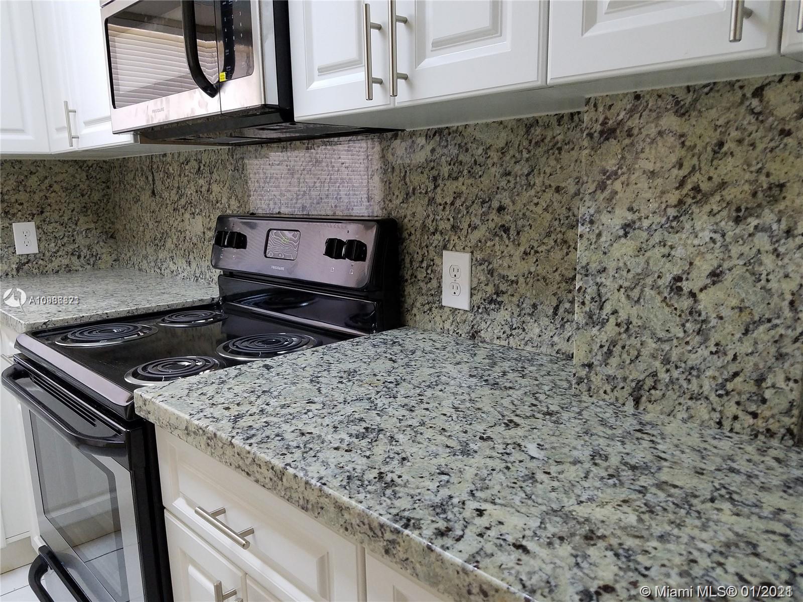 See details / 2228 sq. ft. $ 2021-01-21 0 Photo