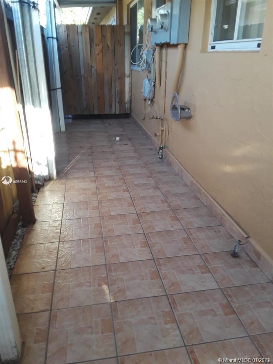 See details / 2130 sq. ft. $ 2021-01-21 0 Photo