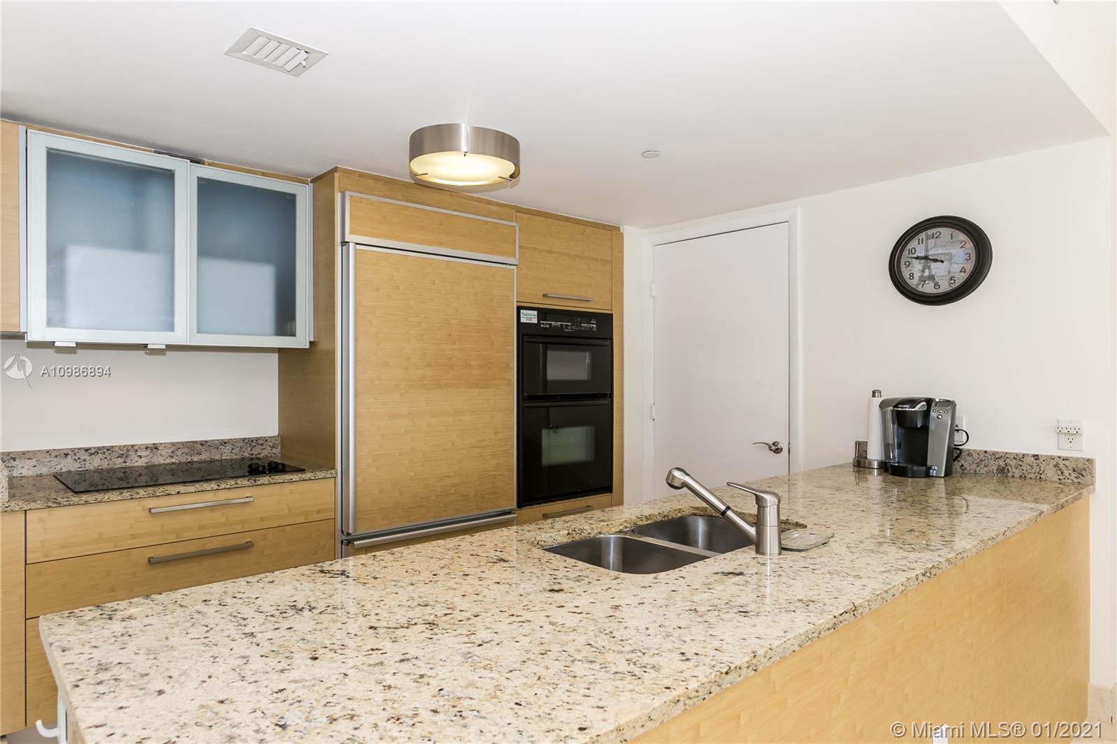 See details 4307 1 / 1 871 sq. ft. $ 2021-01-21 0 Photo
