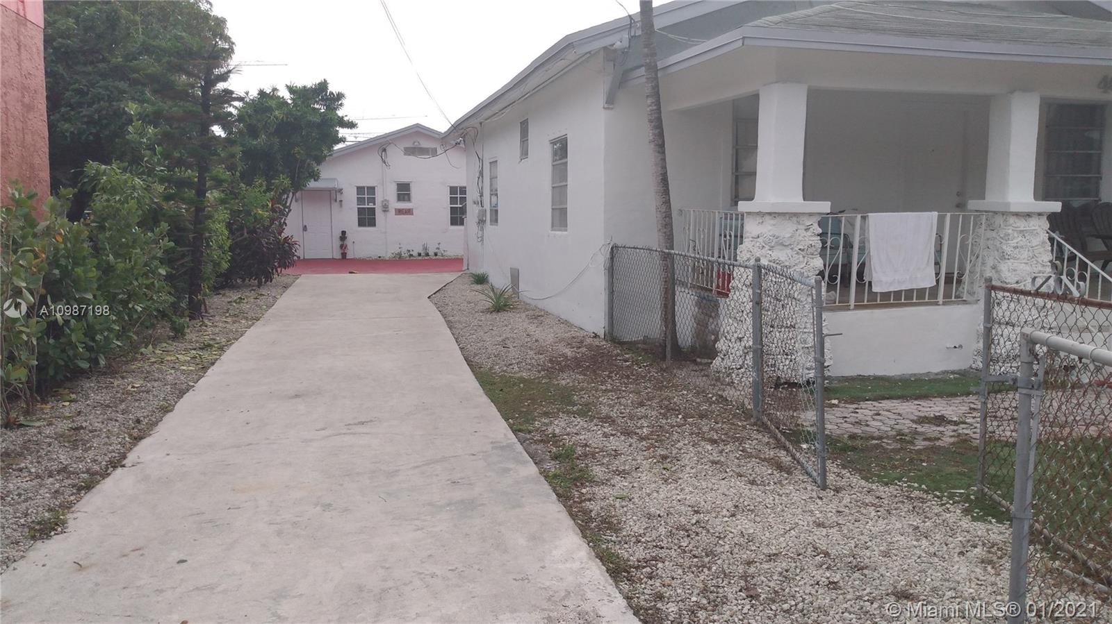 See details / 1454 sq. ft. $ 2021-04-06 0 Photo