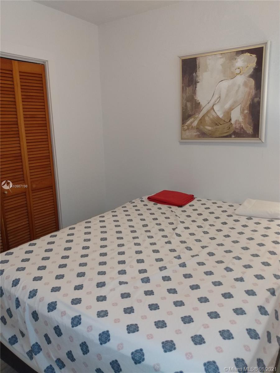 See details / 1454 sq. ft. $ 2021-04-06 0 Photo