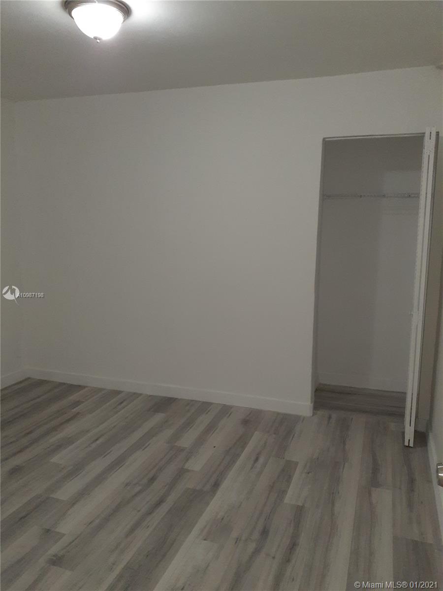 See details / 1454 sq. ft. $ 2021-04-06 0 Photo