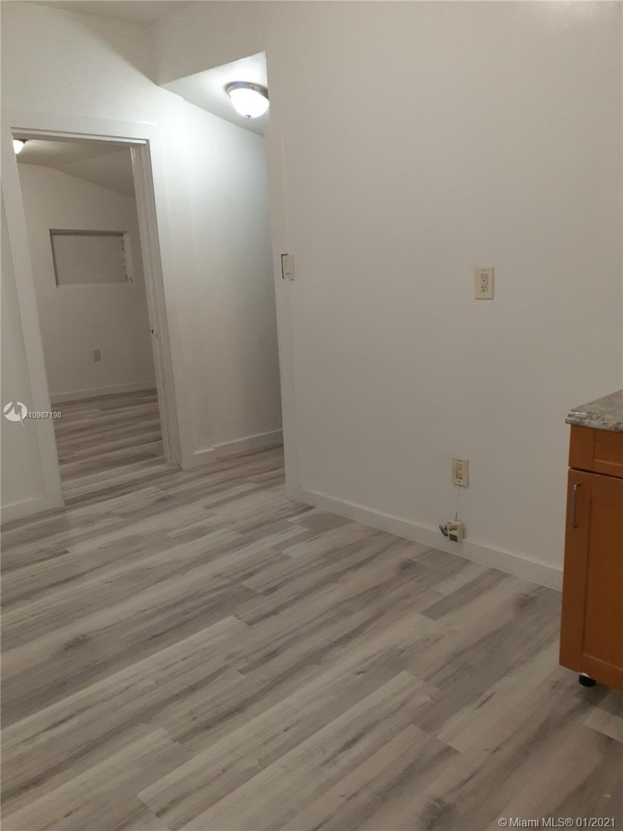 See details / 1454 sq. ft. $ 2021-04-06 0 Photo