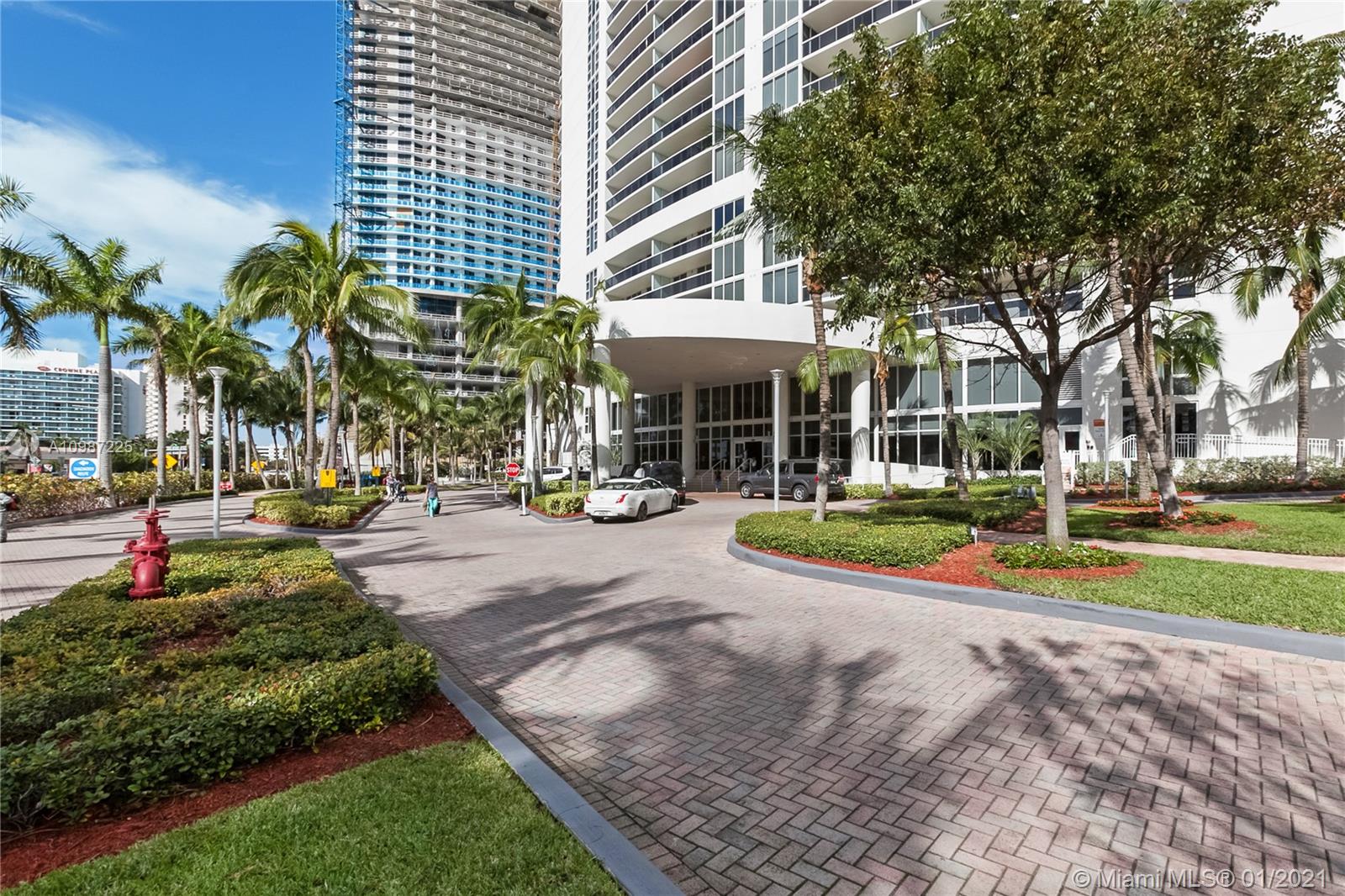 See details 607 3 / 3 1571 sq. ft. $ 2021-01-21 0 Photo