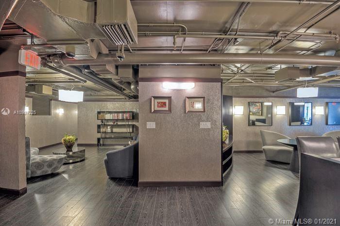 See details 607 3 / 3 1571 sq. ft. $ 2021-01-21 0 Photo