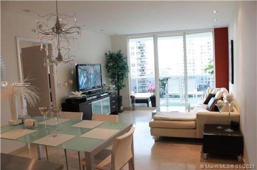 Ver detalles 706 2 / 1 1086 sq. ft. $ 2021-01-21 0 foto