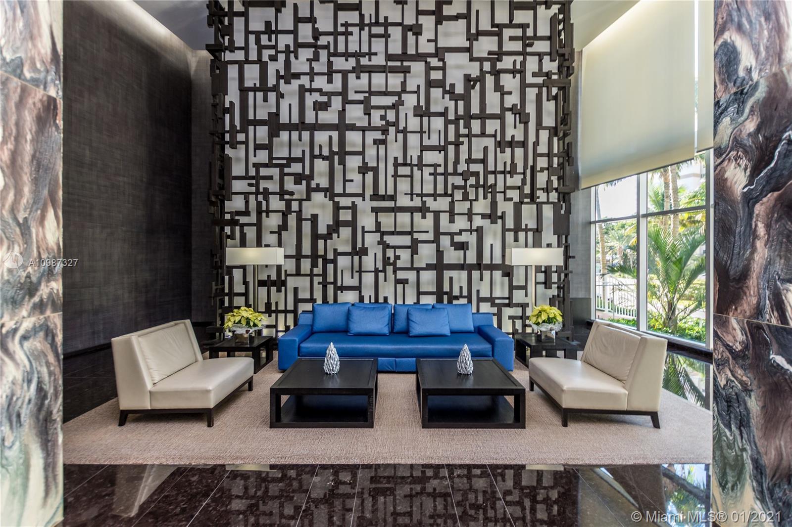 Ver detalles 706 2 / 1 1086 sq. ft. $ 2021-01-21 0 foto