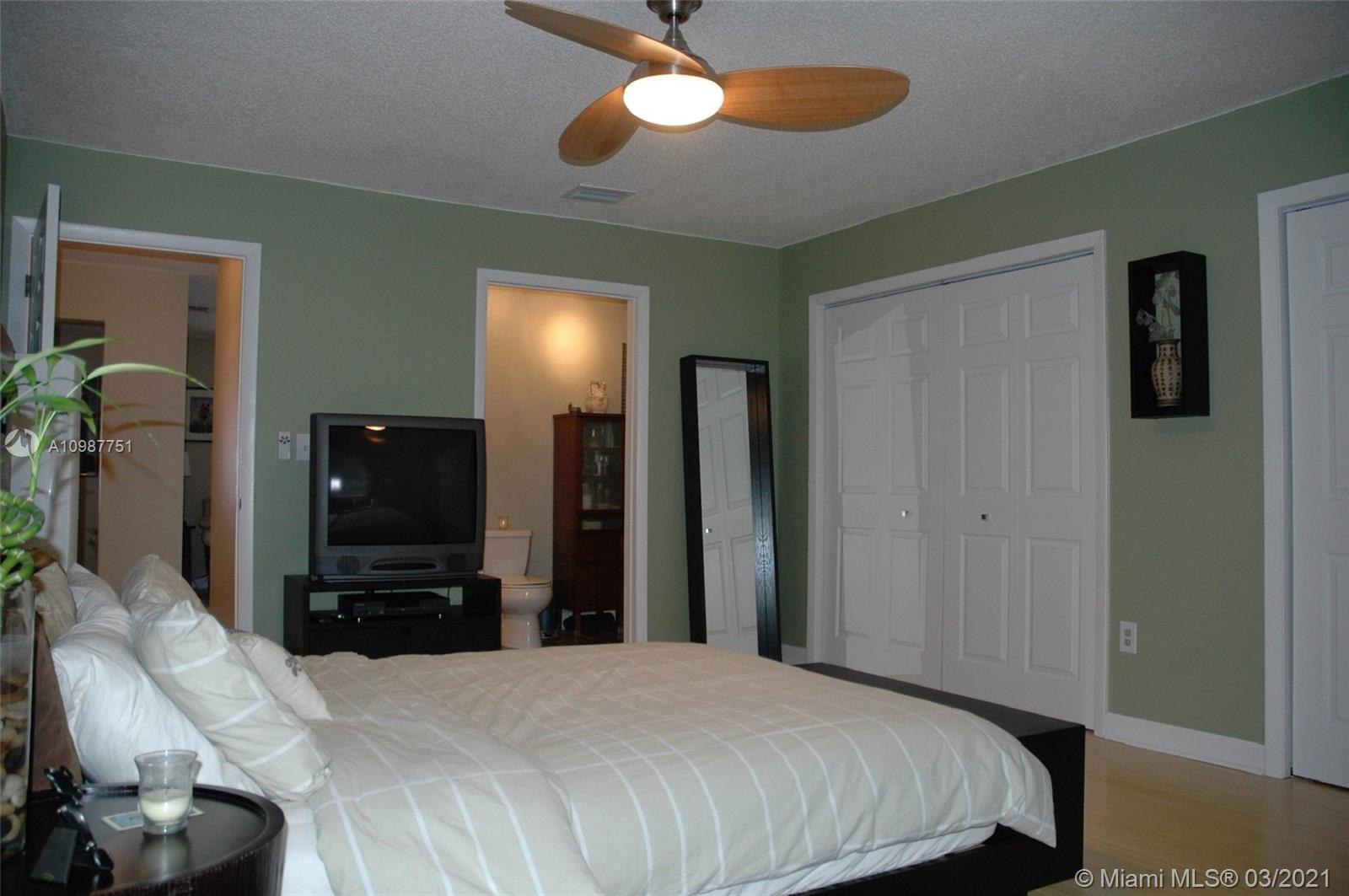 See details / 2997 sq. ft. $ 2021-01-22 0 Photo