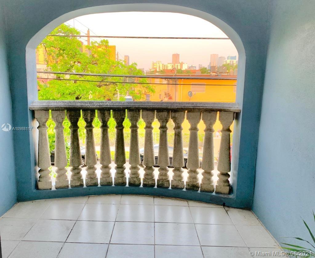 See details / 5580 sq. ft. $ 2021-03-30 0 Photo