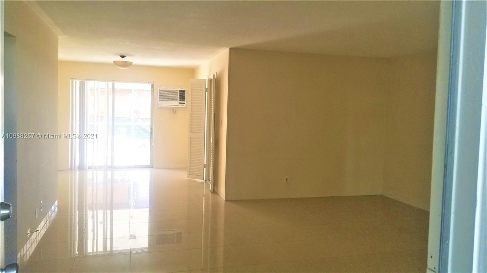 See details / 5208 sq. ft. $ 2021-04-06 0 Photo