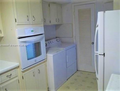 See details / 5208 sq. ft. $ 2021-04-06 0 Photo