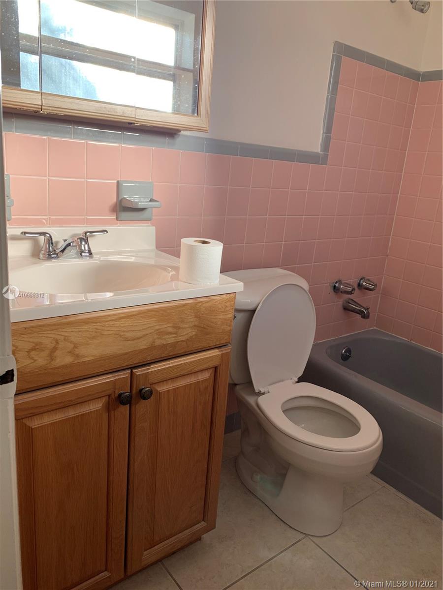 See details / 1938 sq. ft. $ 2021-02-01 0 Photo
