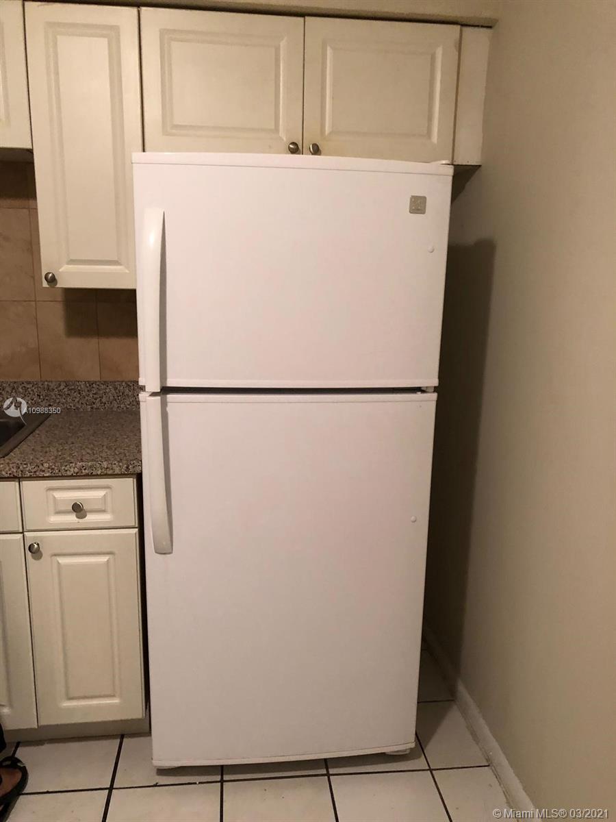 See details / 2060 sq. ft. $ 2021-03-25 0 Photo