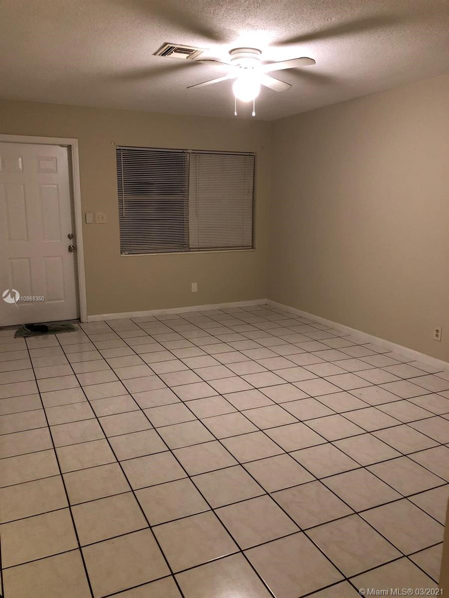 See details / 2060 sq. ft. $ 2021-03-25 0 Photo