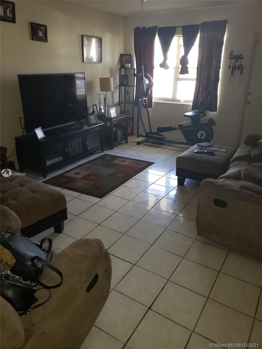 See details / 2060 sq. ft. $ 2021-03-25 0 Photo
