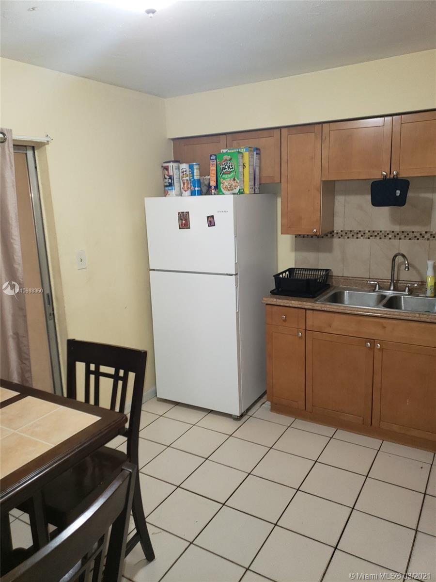 See details / 2060 sq. ft. $ 2021-03-25 0 Photo