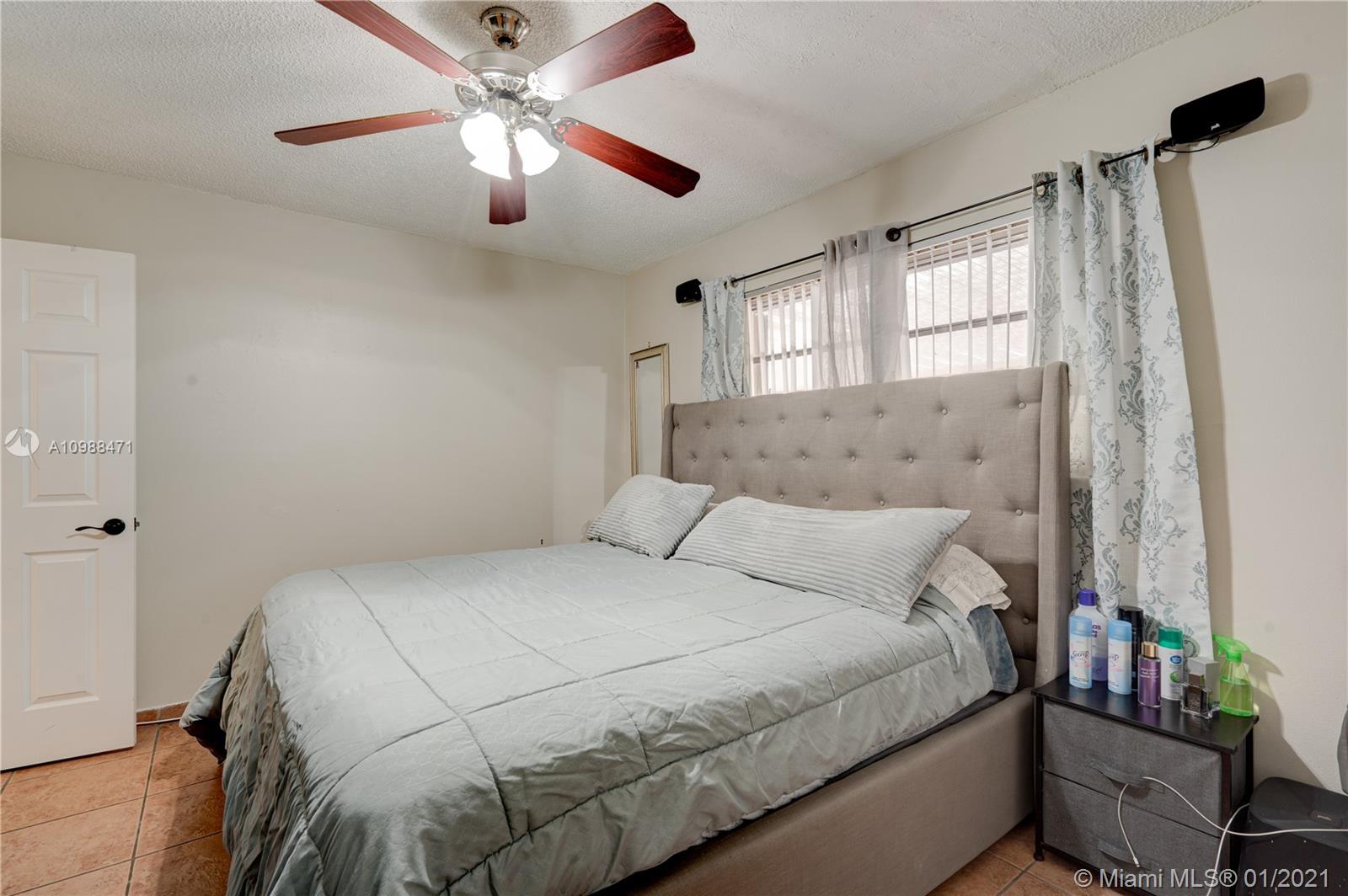 See details / 2102 sq. ft. $ 2021-01-25 0 Photo