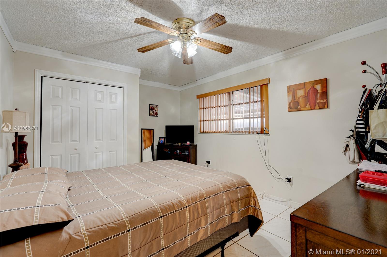 See details / 2102 sq. ft. $ 2021-01-25 0 Photo