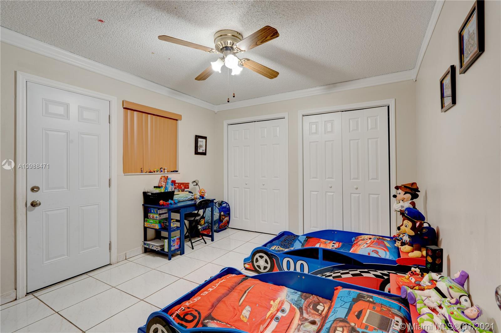 See details / 2102 sq. ft. $ 2021-01-25 0 Photo
