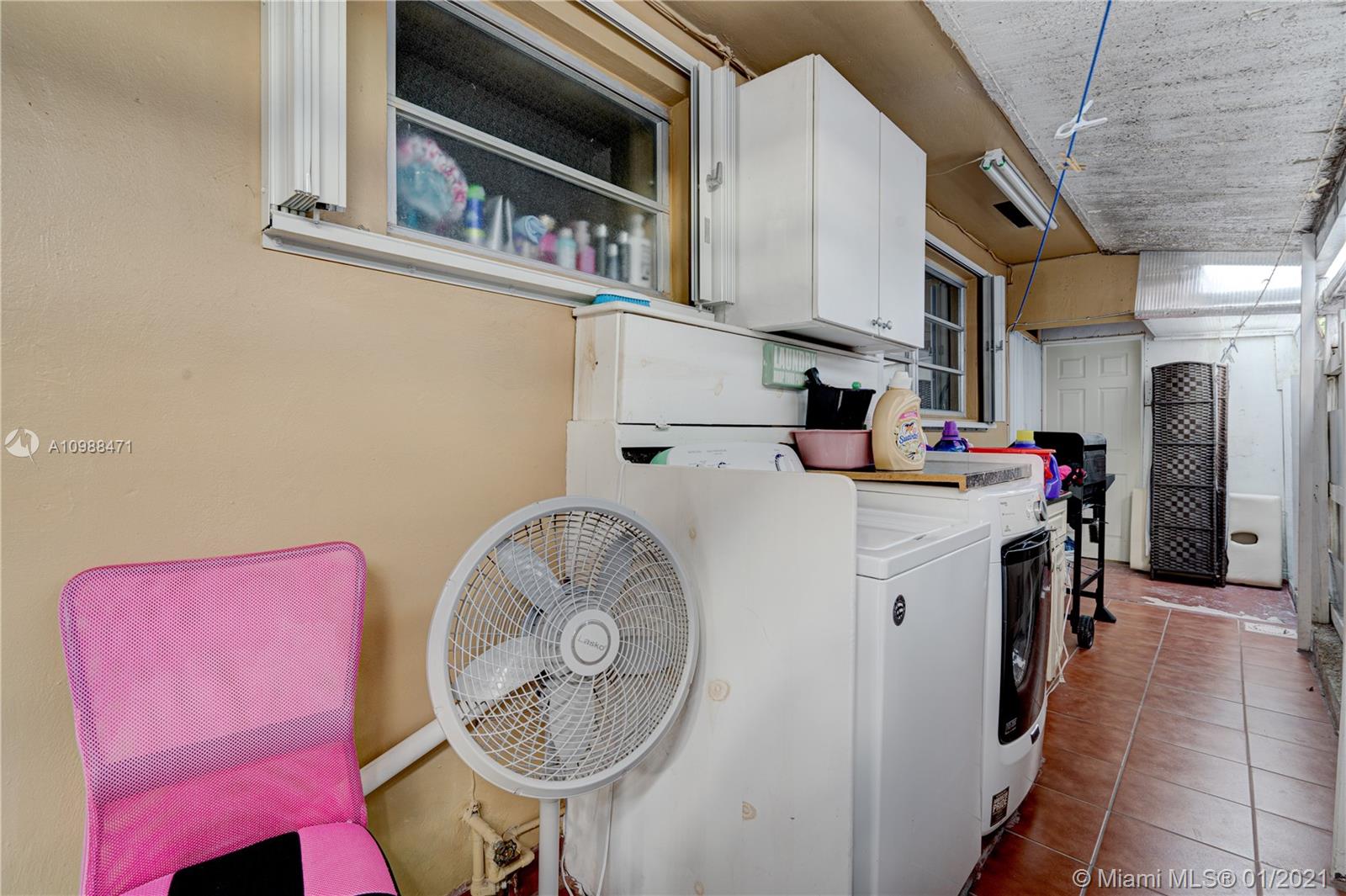 See details / 2102 sq. ft. $ 2021-01-25 0 Photo