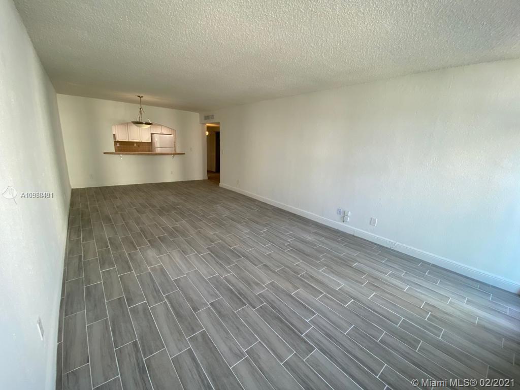 Photo of 19390 Collins Ave #614, Sunny Isles Beach, Florida, 33160 -