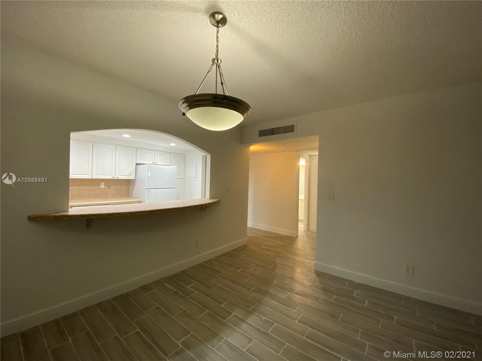 Photo of 19390 Collins Ave #614, Sunny Isles Beach, Florida, 33160 -