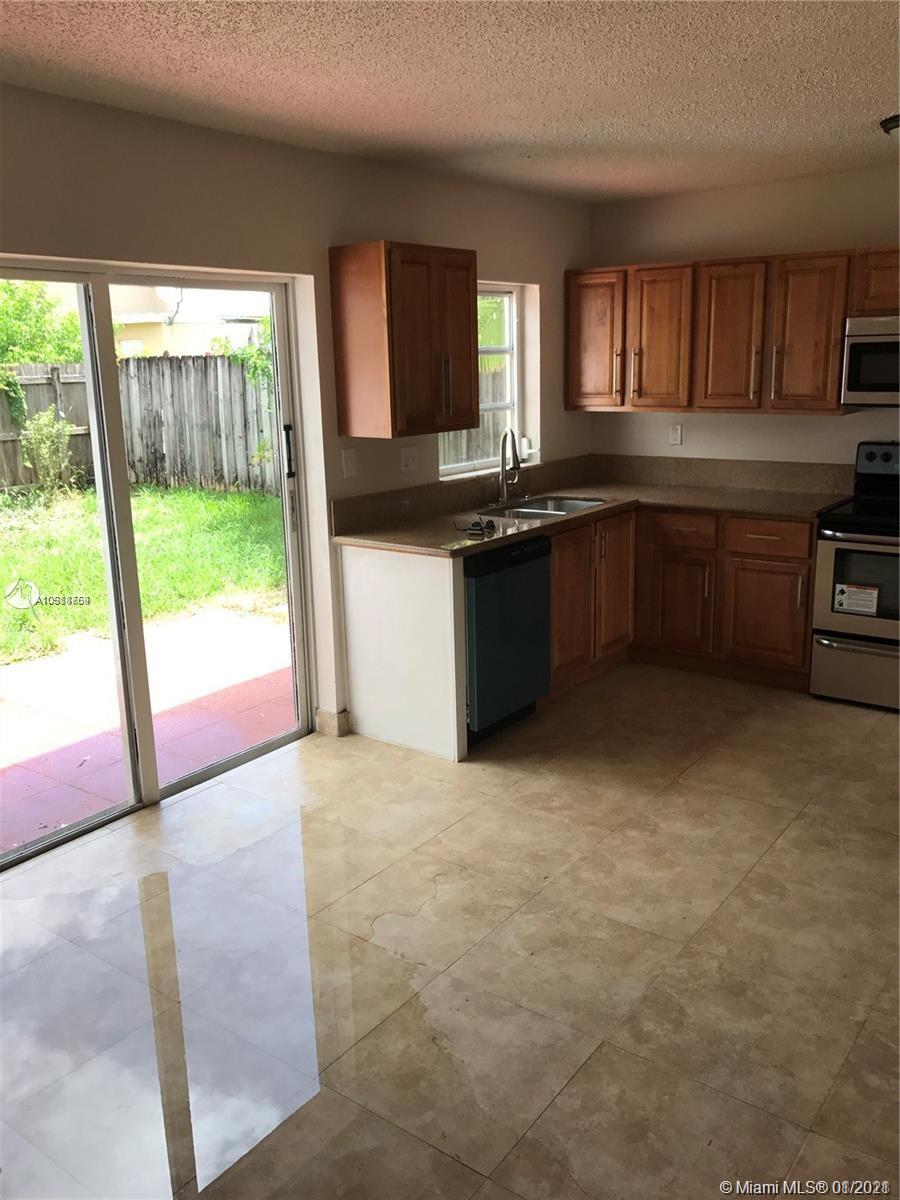 See details / 1460 sq. ft. $ 2021-01-25 0 Photo