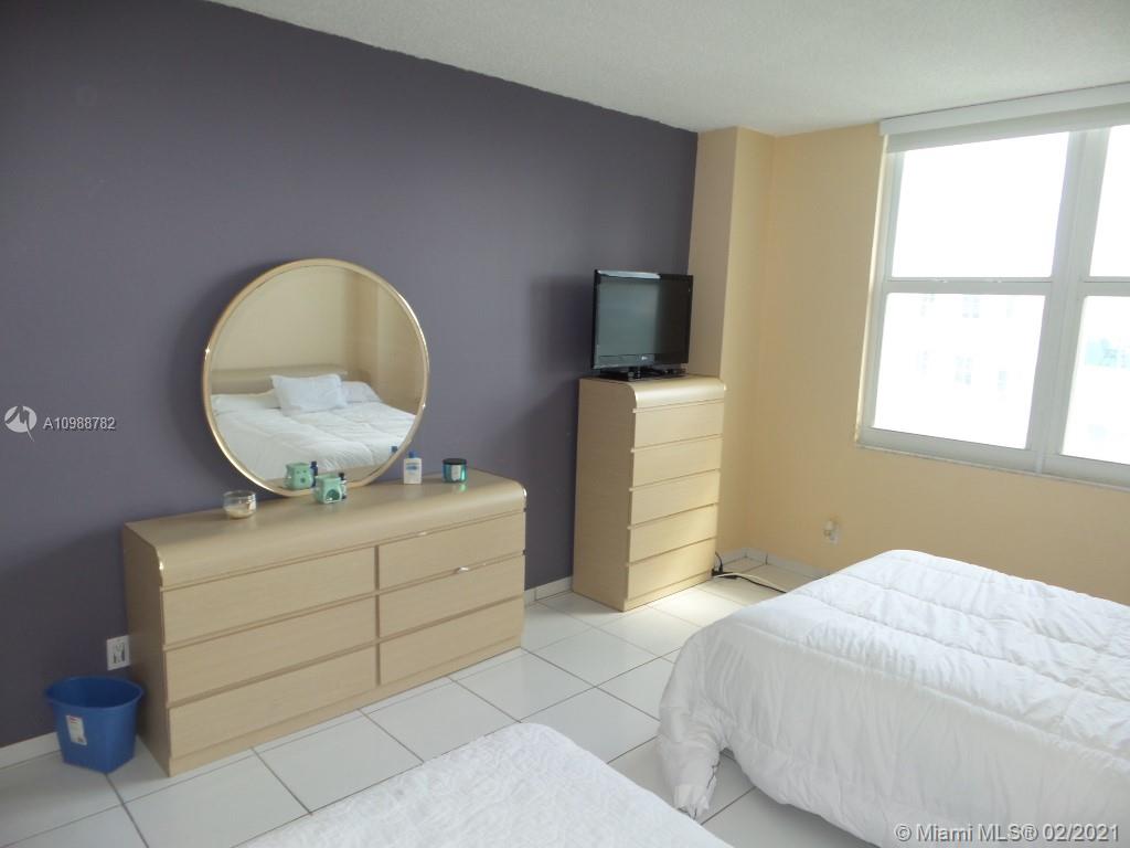 Photo of 3725 Ocean Dr #1422, Hollywood, Florida, 33019 -