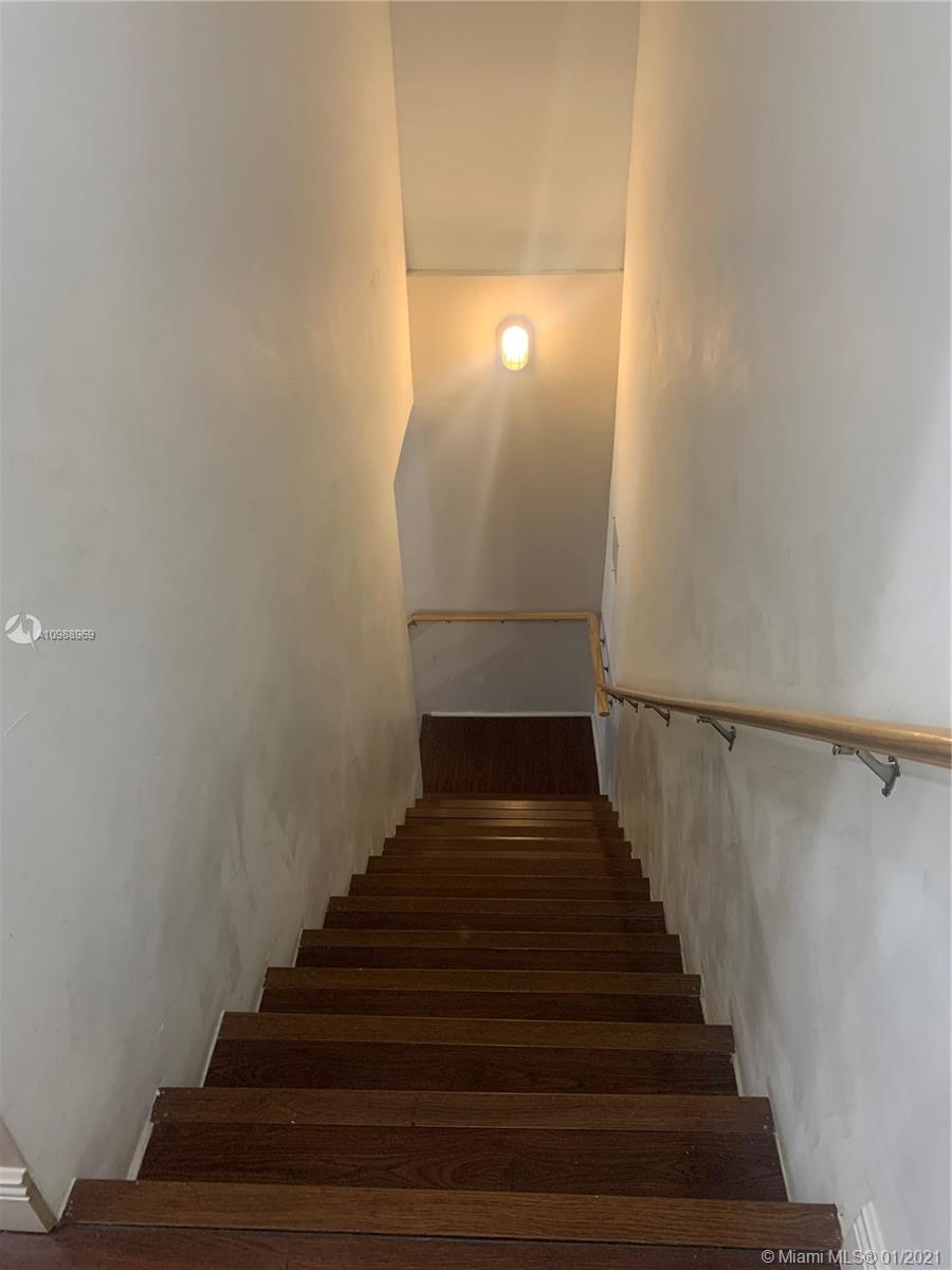 See details / 3679 sq. ft. $ 2021-01-25 0 Photo