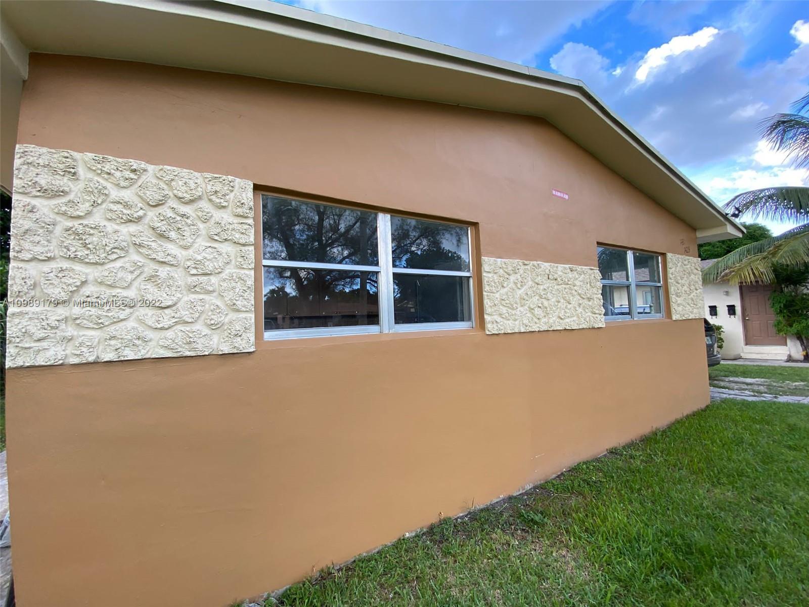 See details / 1820 sq. ft. $ 2021-02-13 0 Photo