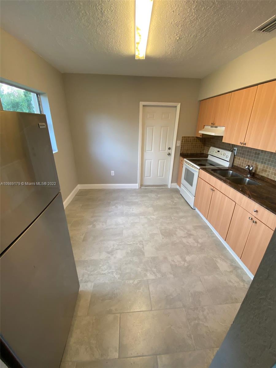 See details / 1820 sq. ft. $ 2021-02-13 0 Photo