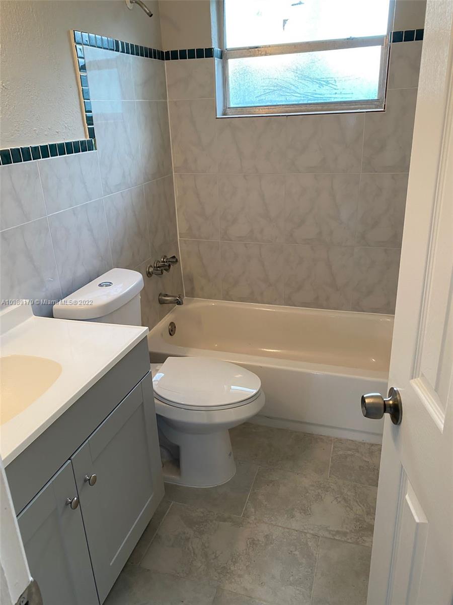 See details / 1820 sq. ft. $ 2021-02-13 0 Photo